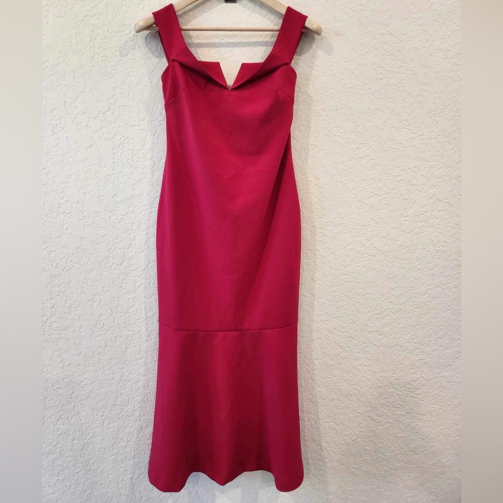 Likely Off Shoulder, Mermaid Midi Gown Red Size 8